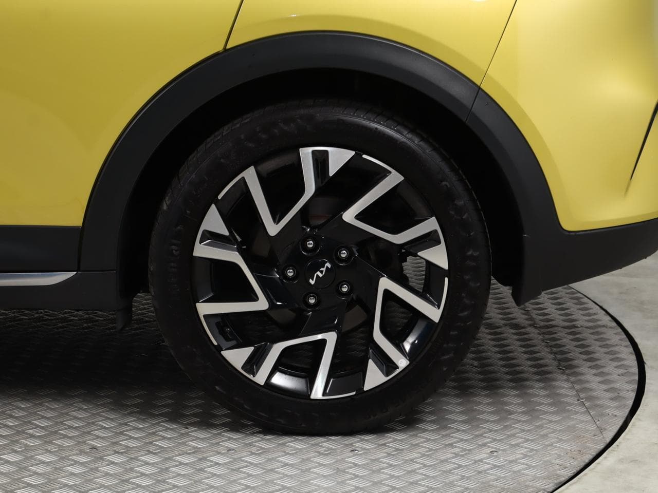 2023 Kia XCEED - 29