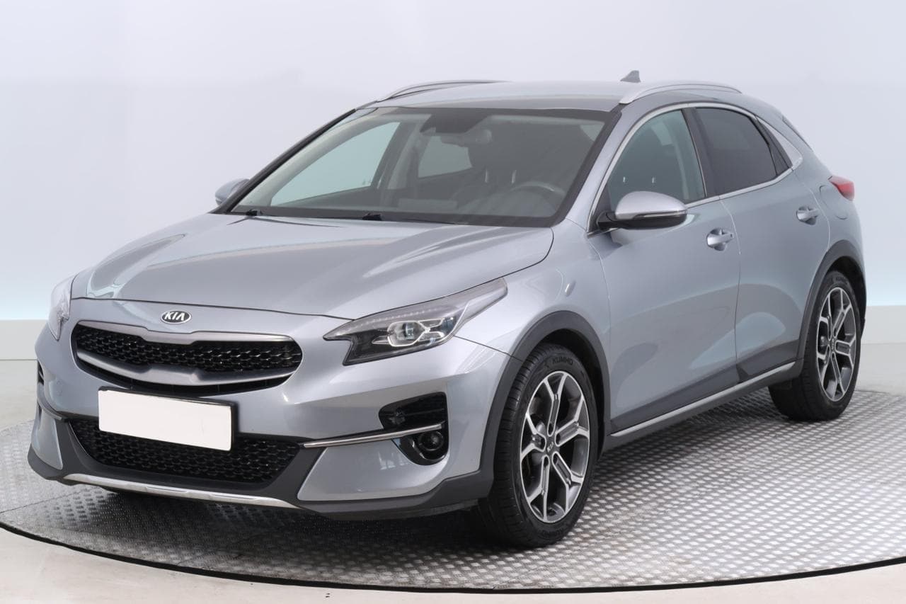 2019 Kia XCEED - 3