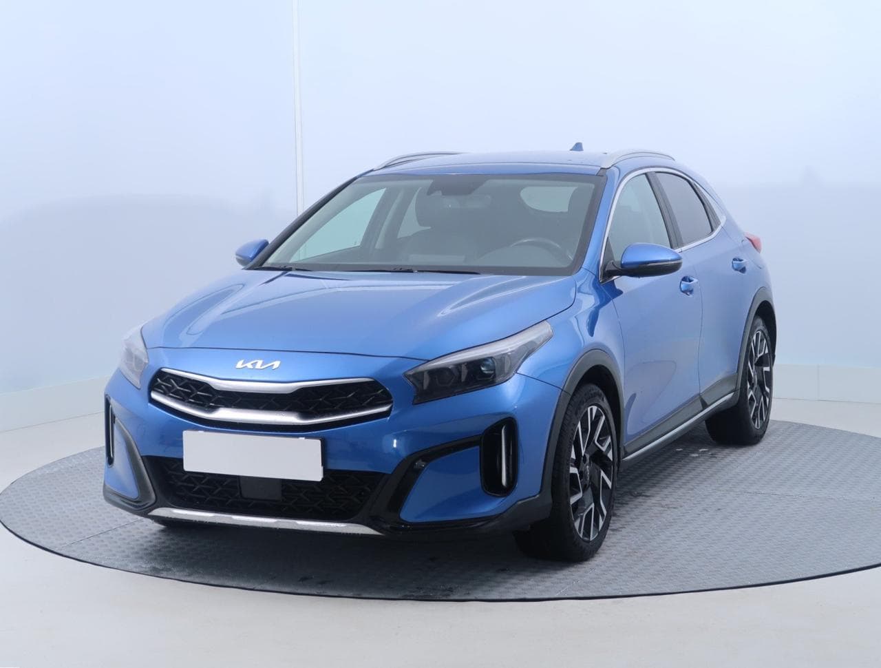 2023 Kia XCEED - 5