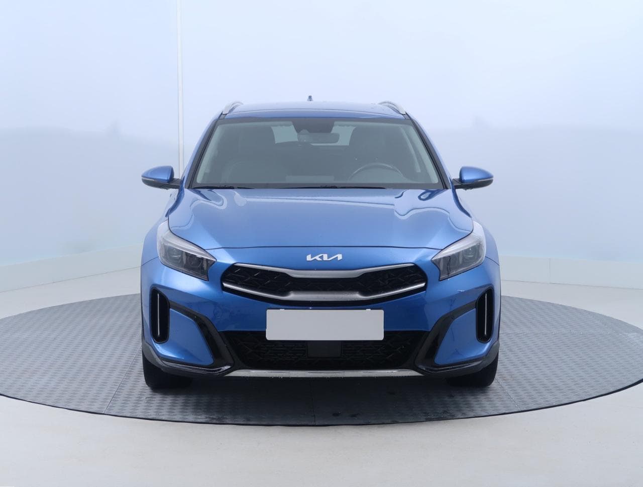 2023 Kia XCEED - 3