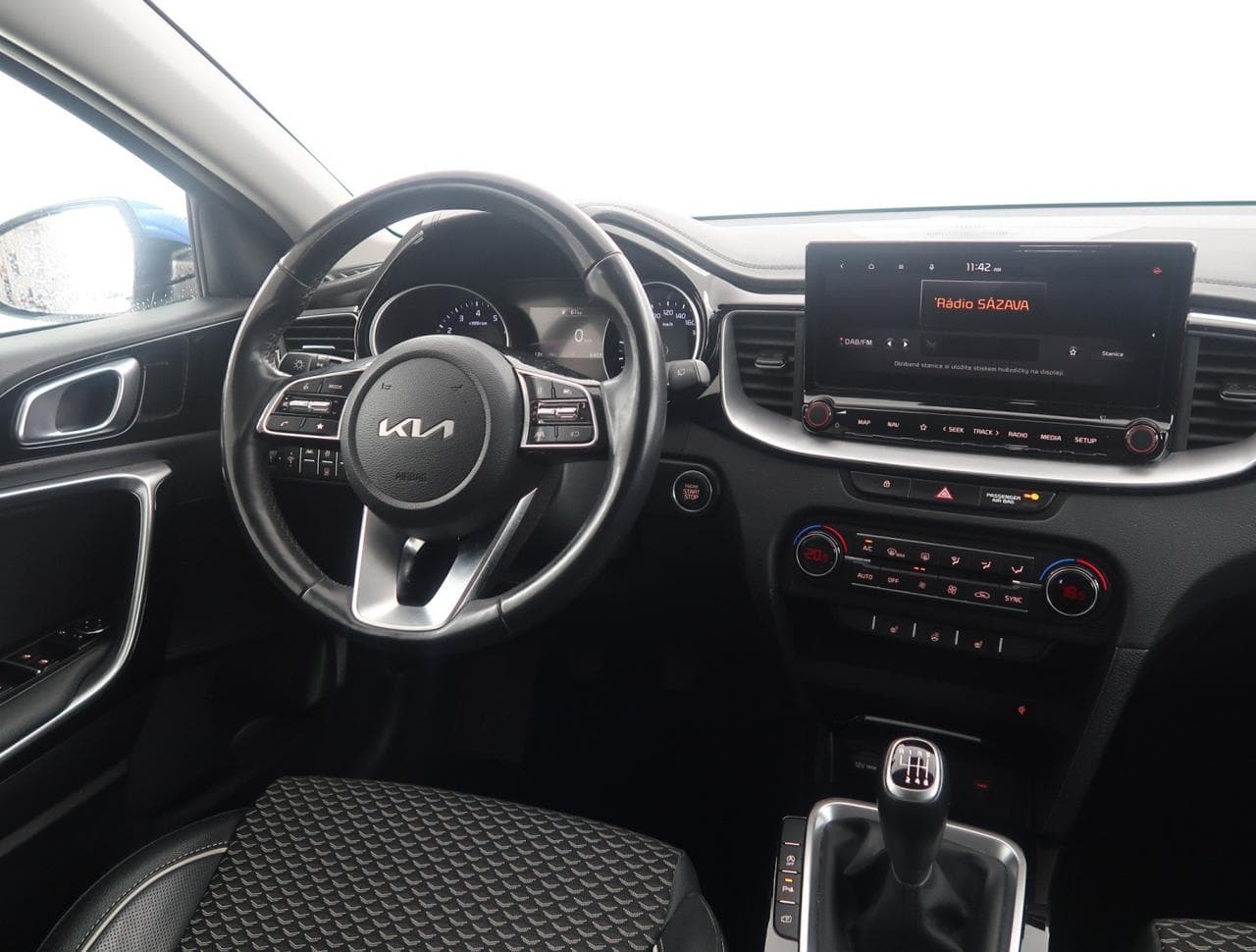2023 Kia XCEED - 15