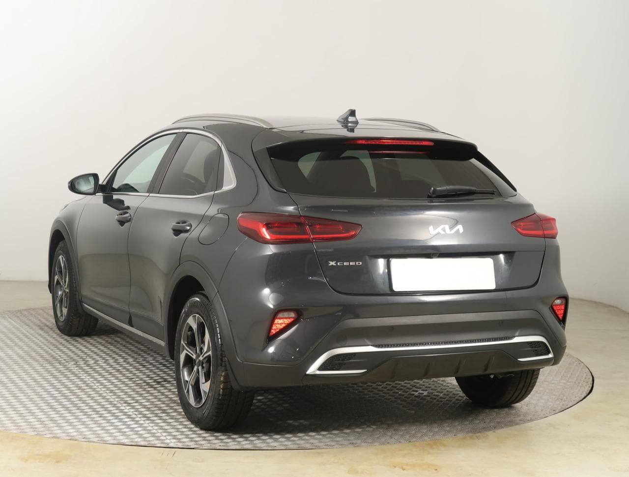 2026 Kia XCEED - 9