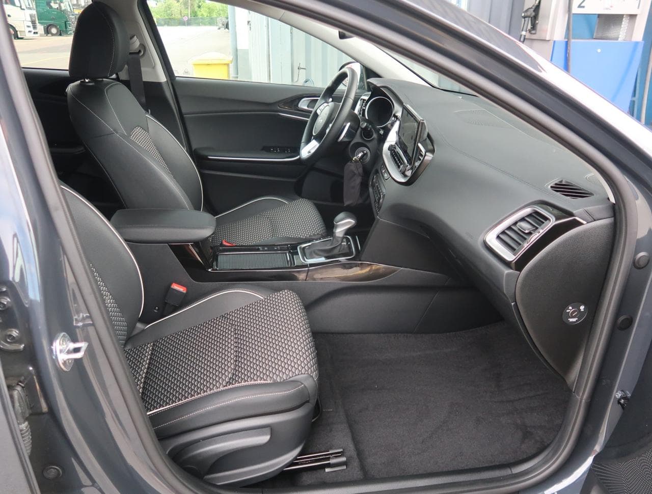 2026 Kia XCEED - 22