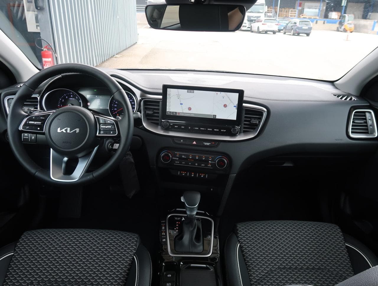 2026 Kia XCEED - 18