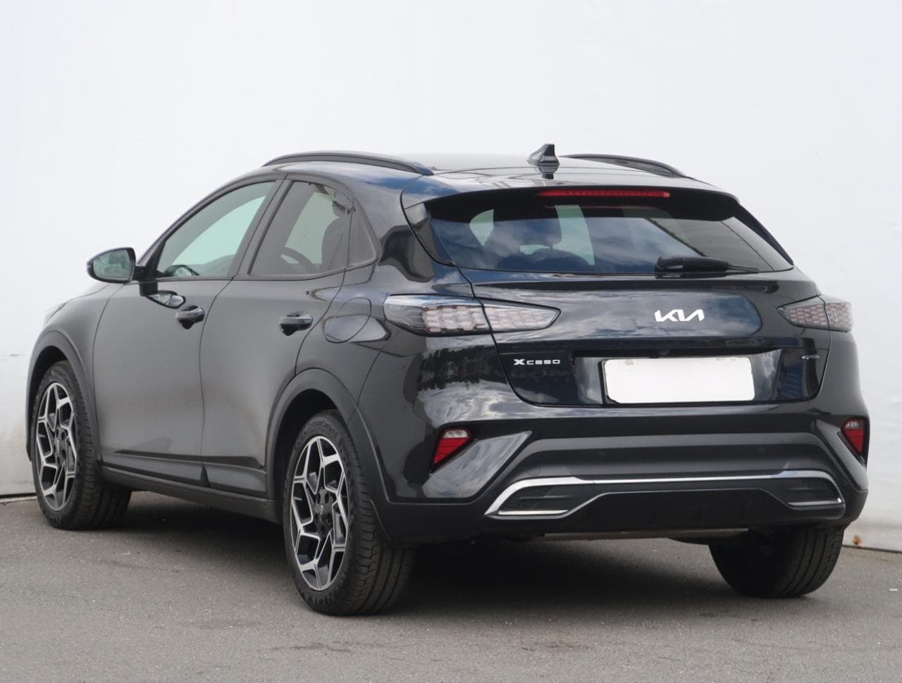 2023 Kia XCEED - 5