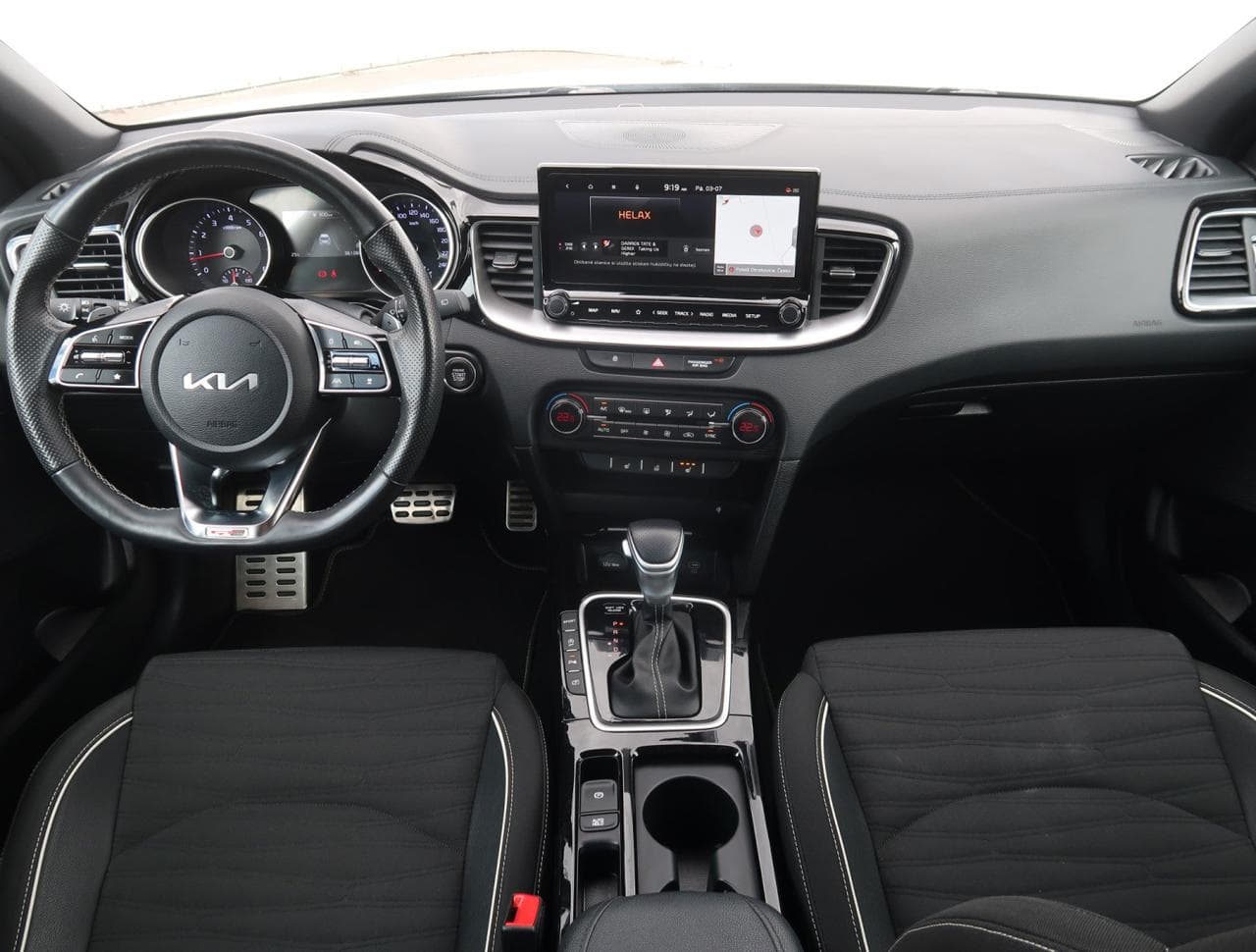 2023 Kia XCEED - 10