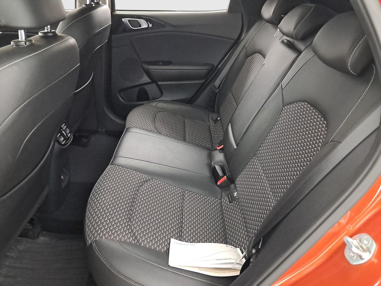2023 Kia XCEED - 15