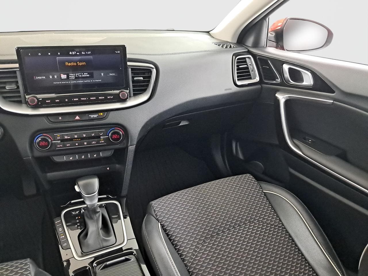 2023 Kia XCEED - 11