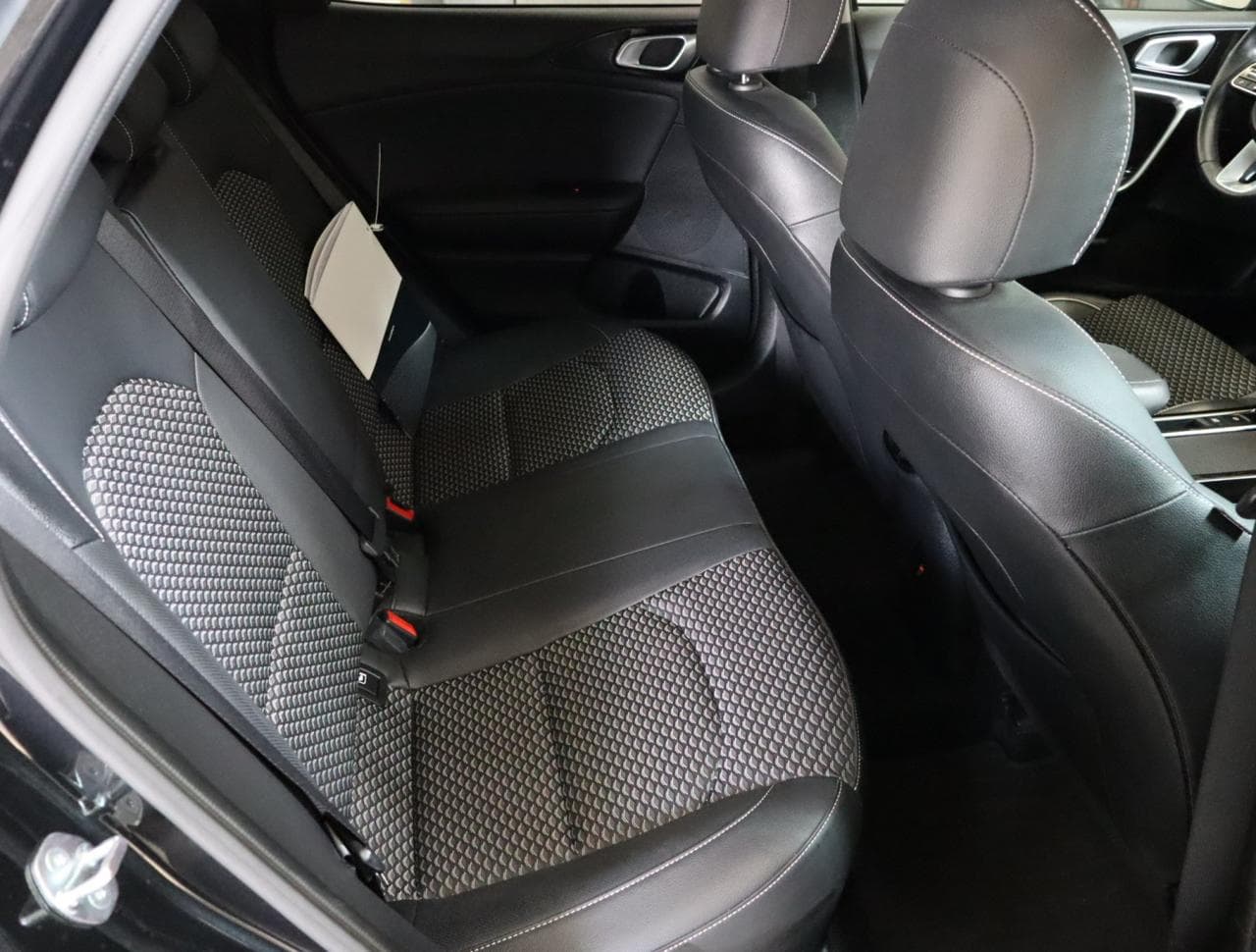 2024 Kia XCEED - 13