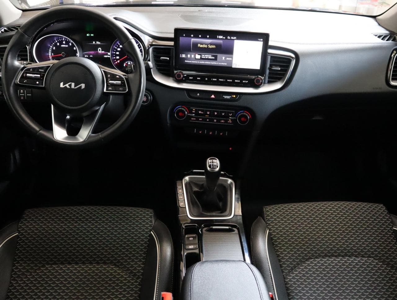 2024 Kia XCEED - 10