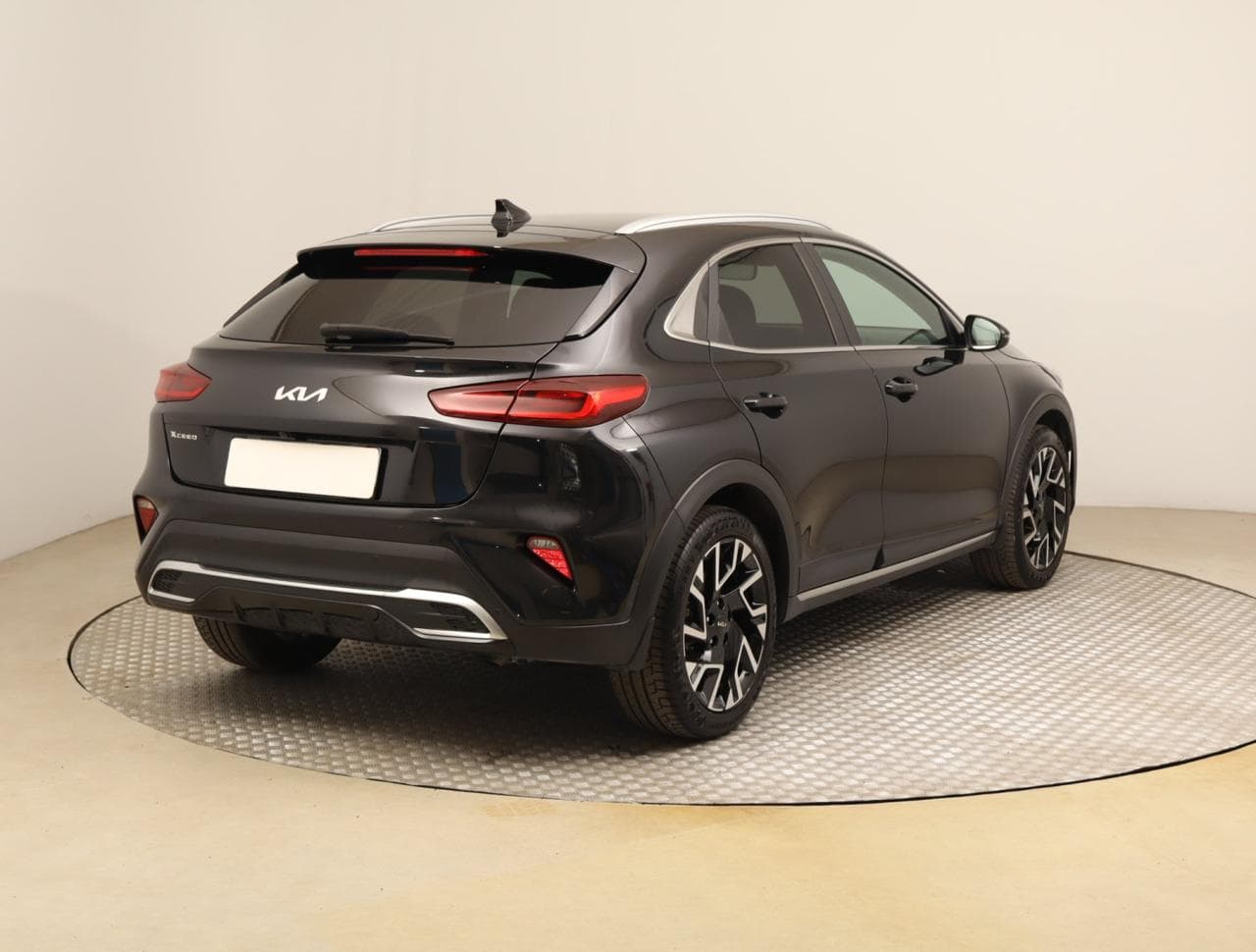 2024 Kia XCEED - 7