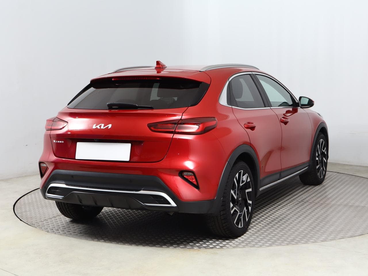 2025 Kia XCEED - 7