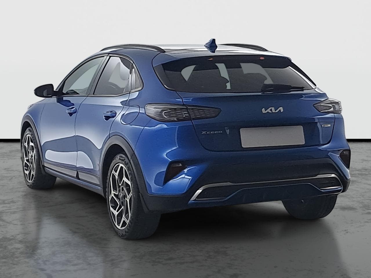 2023 Kia XCEED - 5