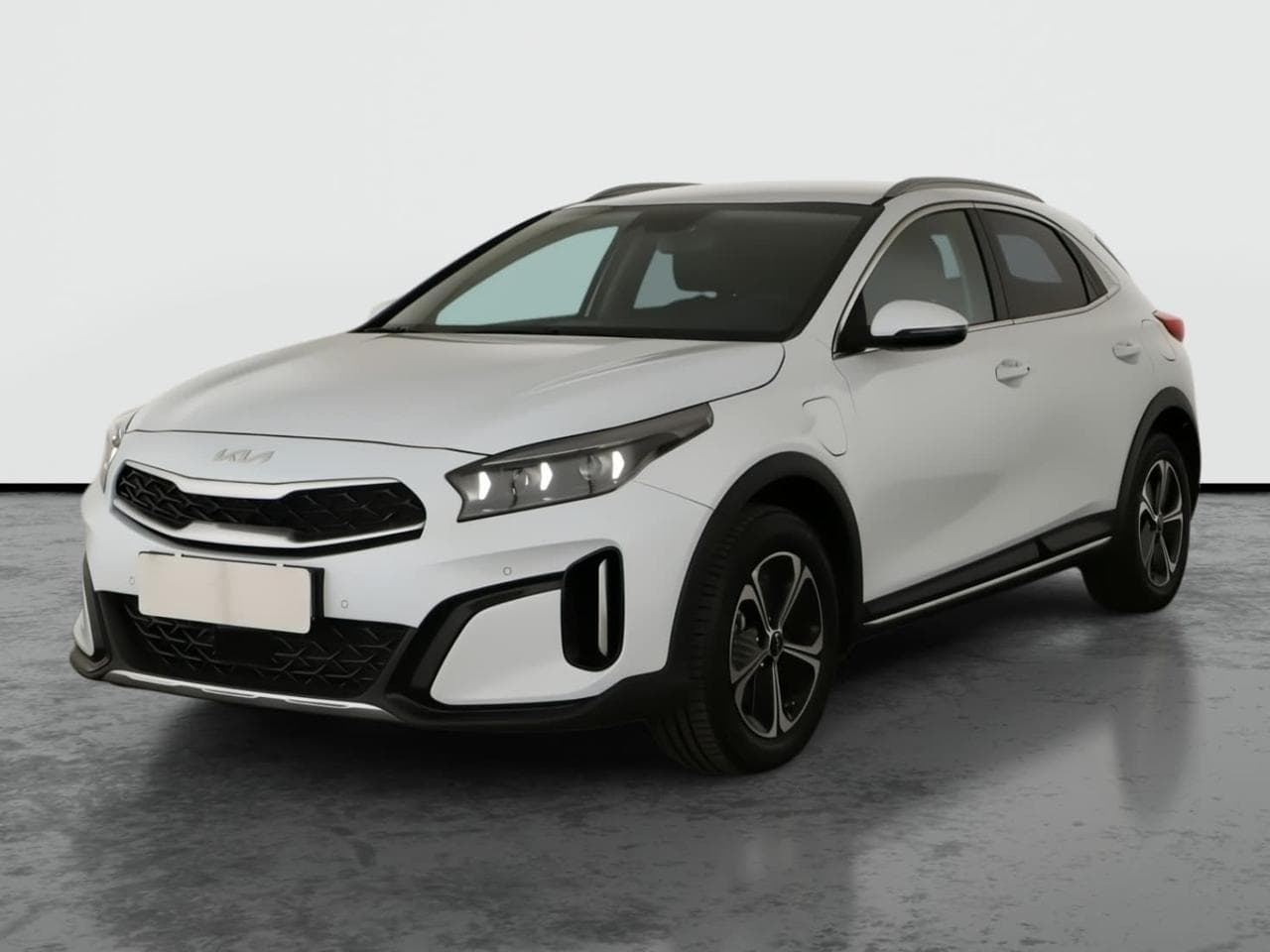 2025 Kia XCEED - 3
