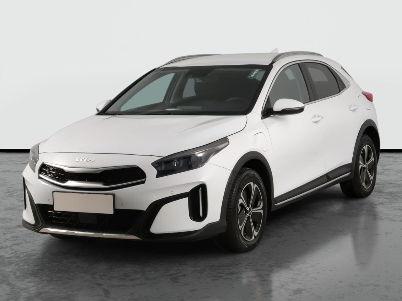 2025 Kia XCEED - 3