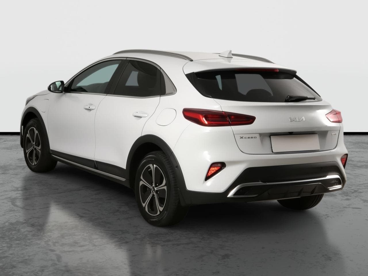2025 Kia XCEED - 5