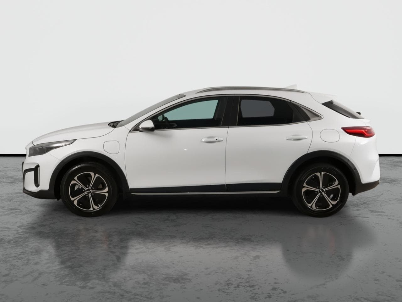 2025 Kia XCEED - 4