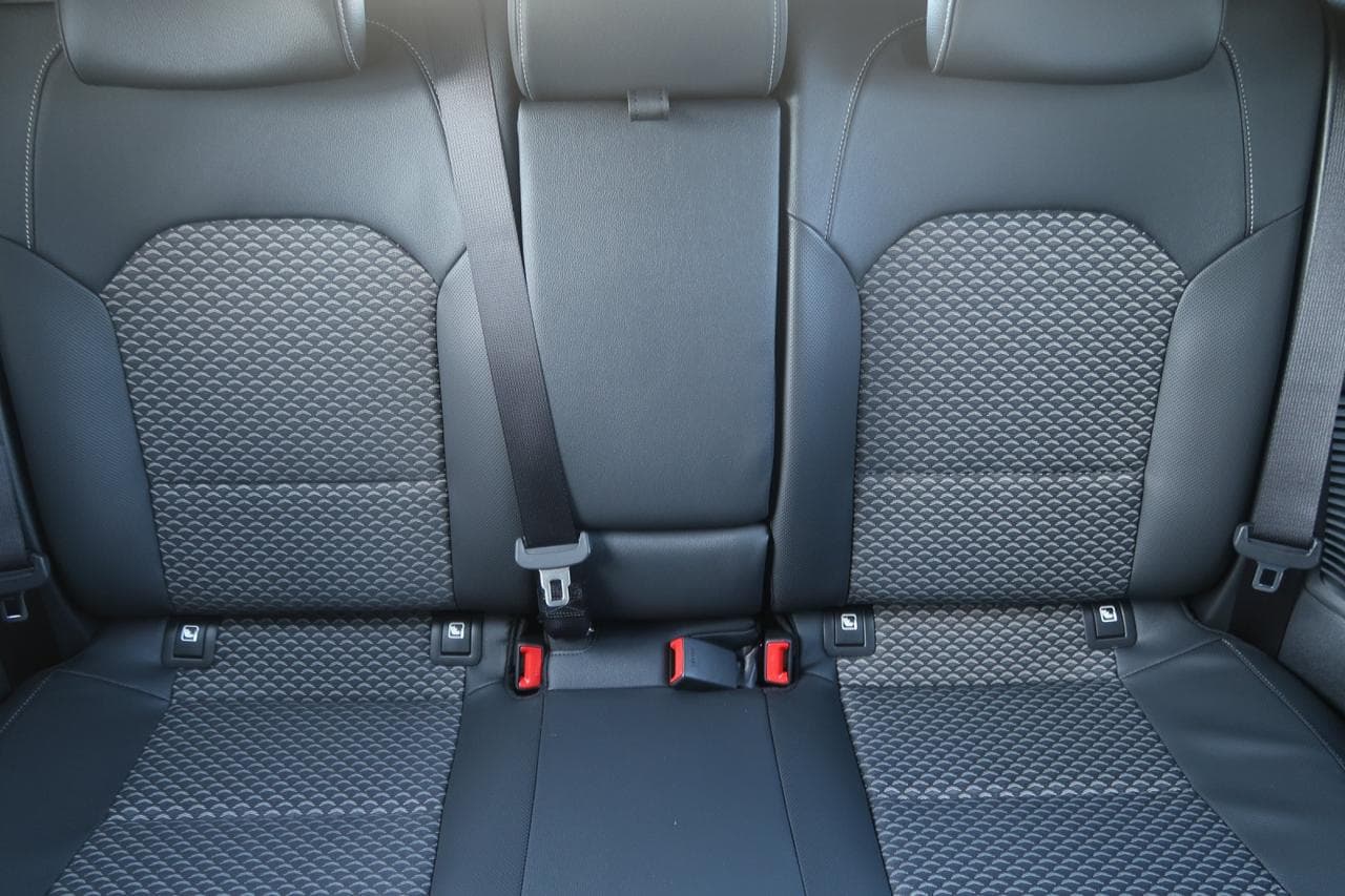 2025 Kia XCEED - 14