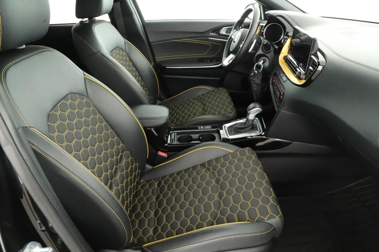 2020 Kia XCEED - 10