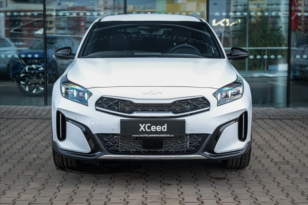 2025 Kia XCEED - 5
