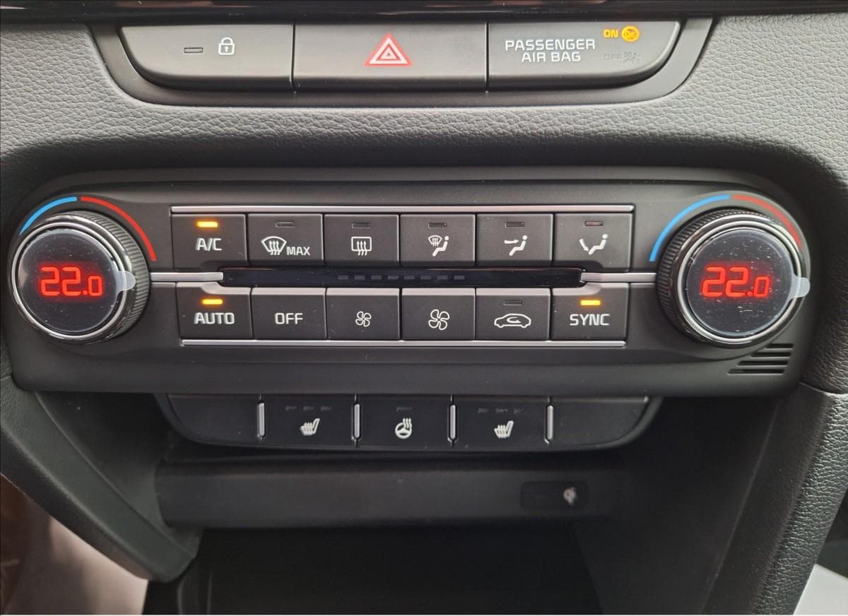 2026 Kia XCEED - 16