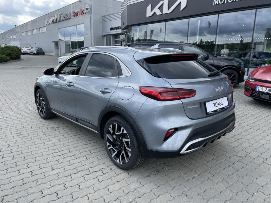 2026 Kia XCEED - 5