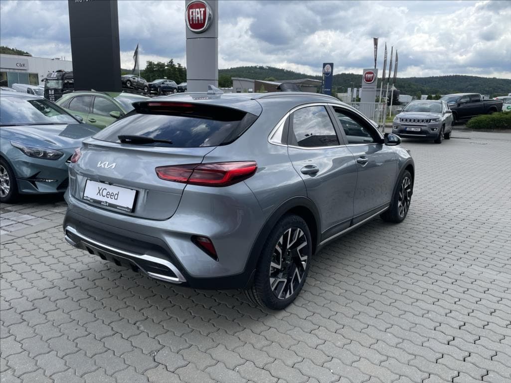 2026 Kia XCEED - 7