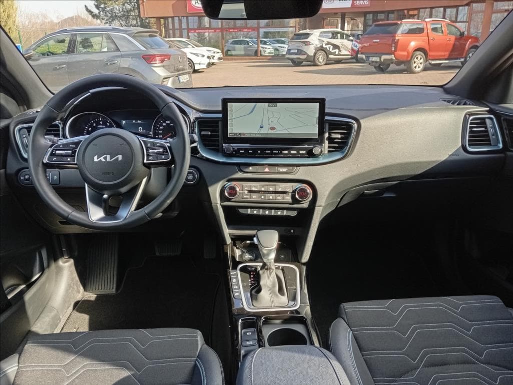 2025 Kia XCEED - 23
