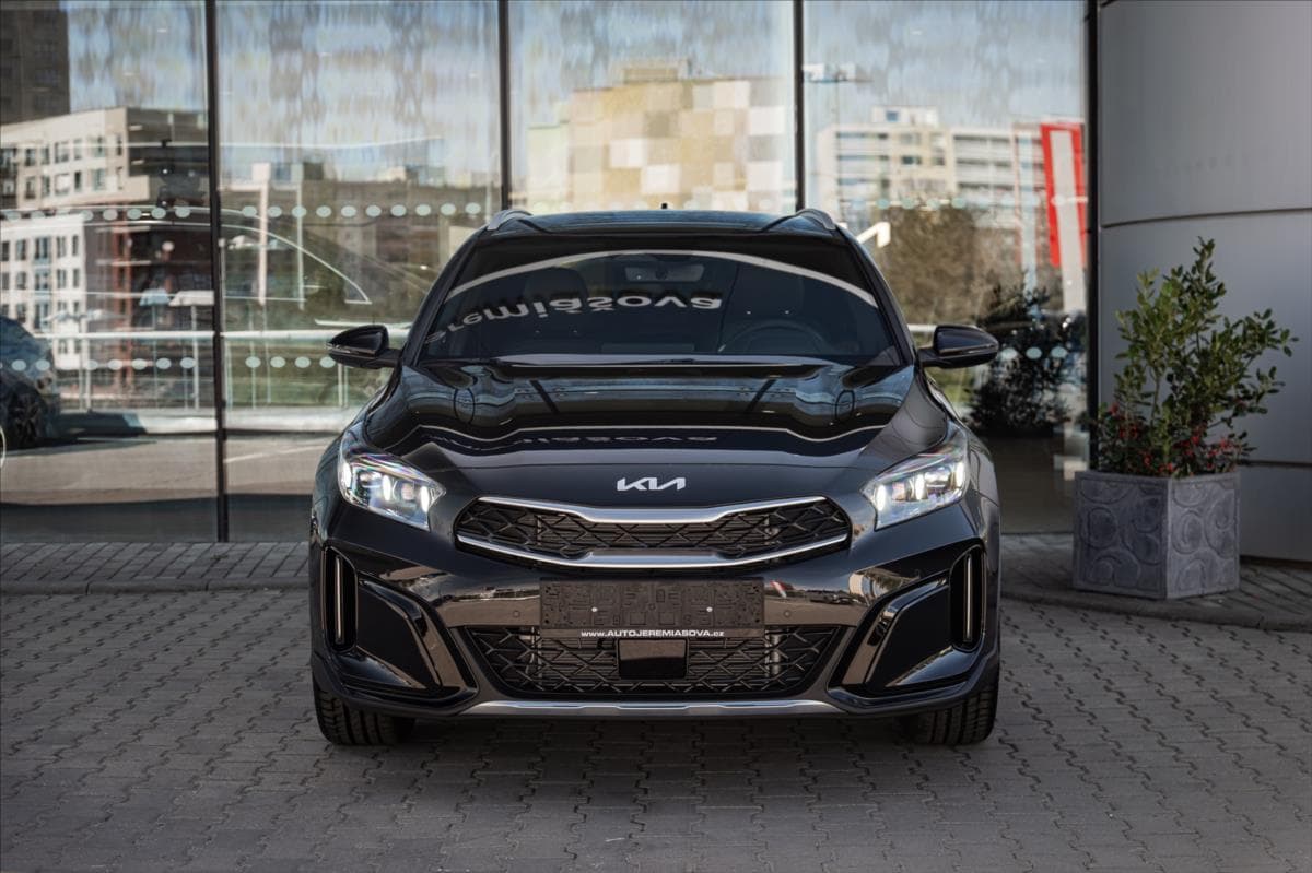 2026 Kia XCEED - 5