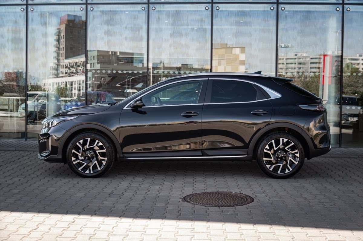 2026 Kia XCEED - 7
