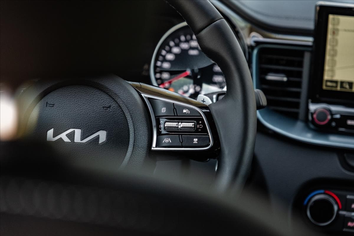 2026 Kia XCEED - 18