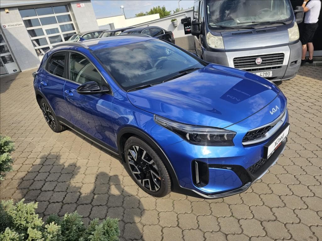 2026 Kia XCEED - 10