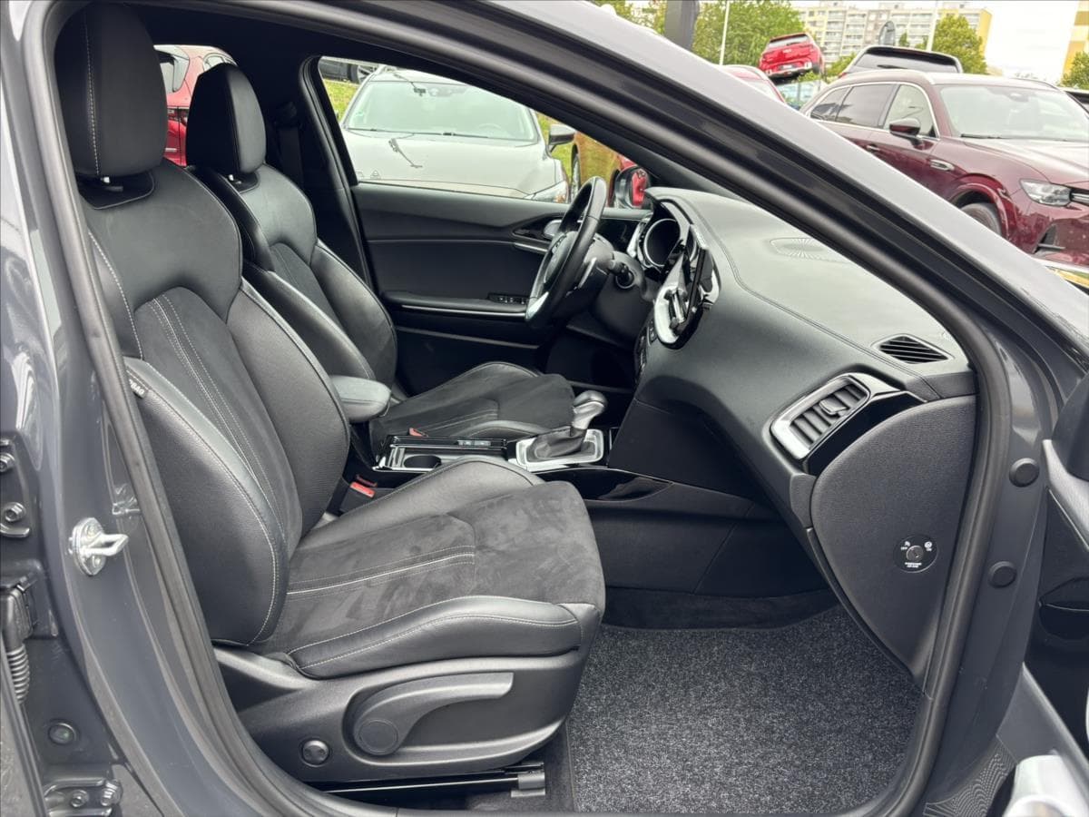 2022 Kia XCEED - 20