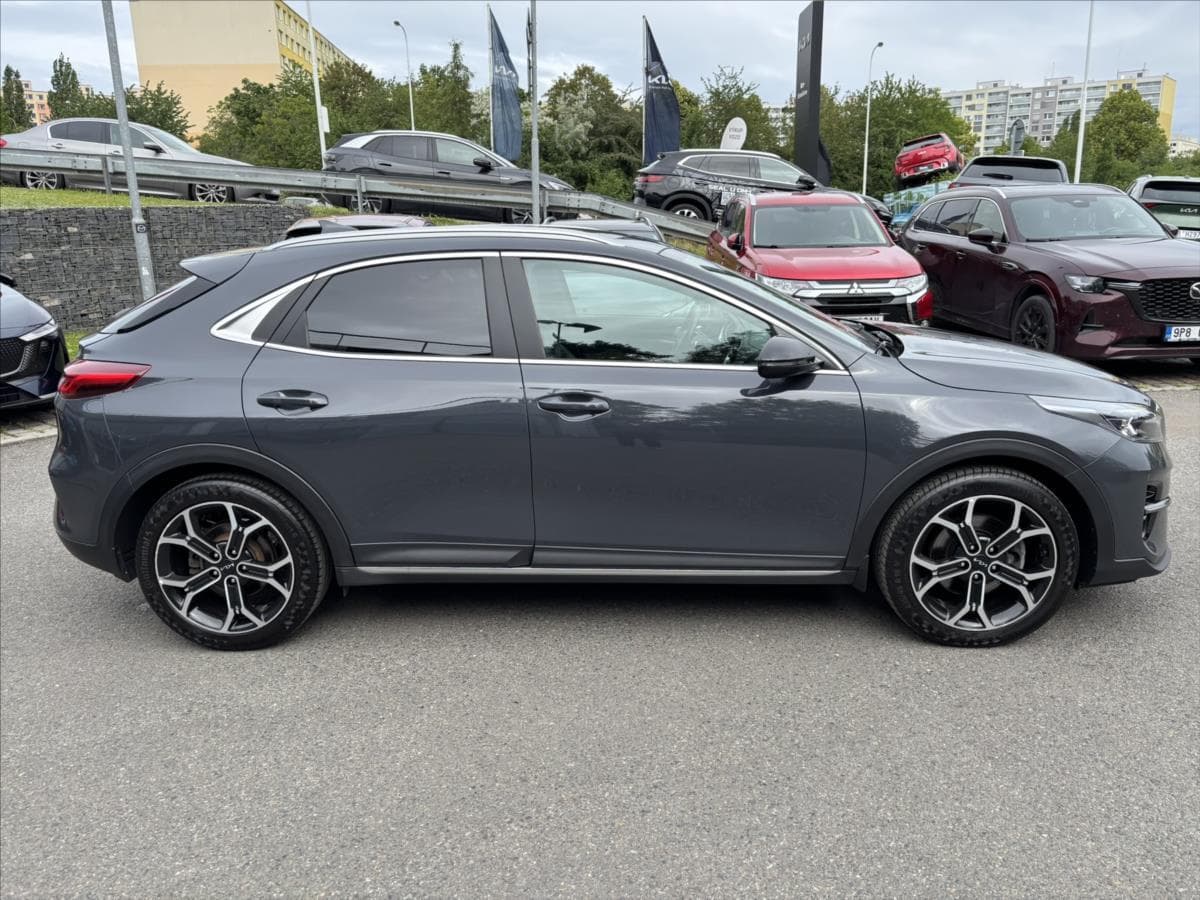 2022 Kia XCEED - 6