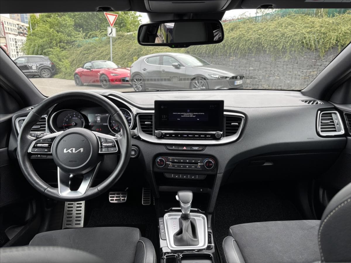 2022 Kia XCEED - 9