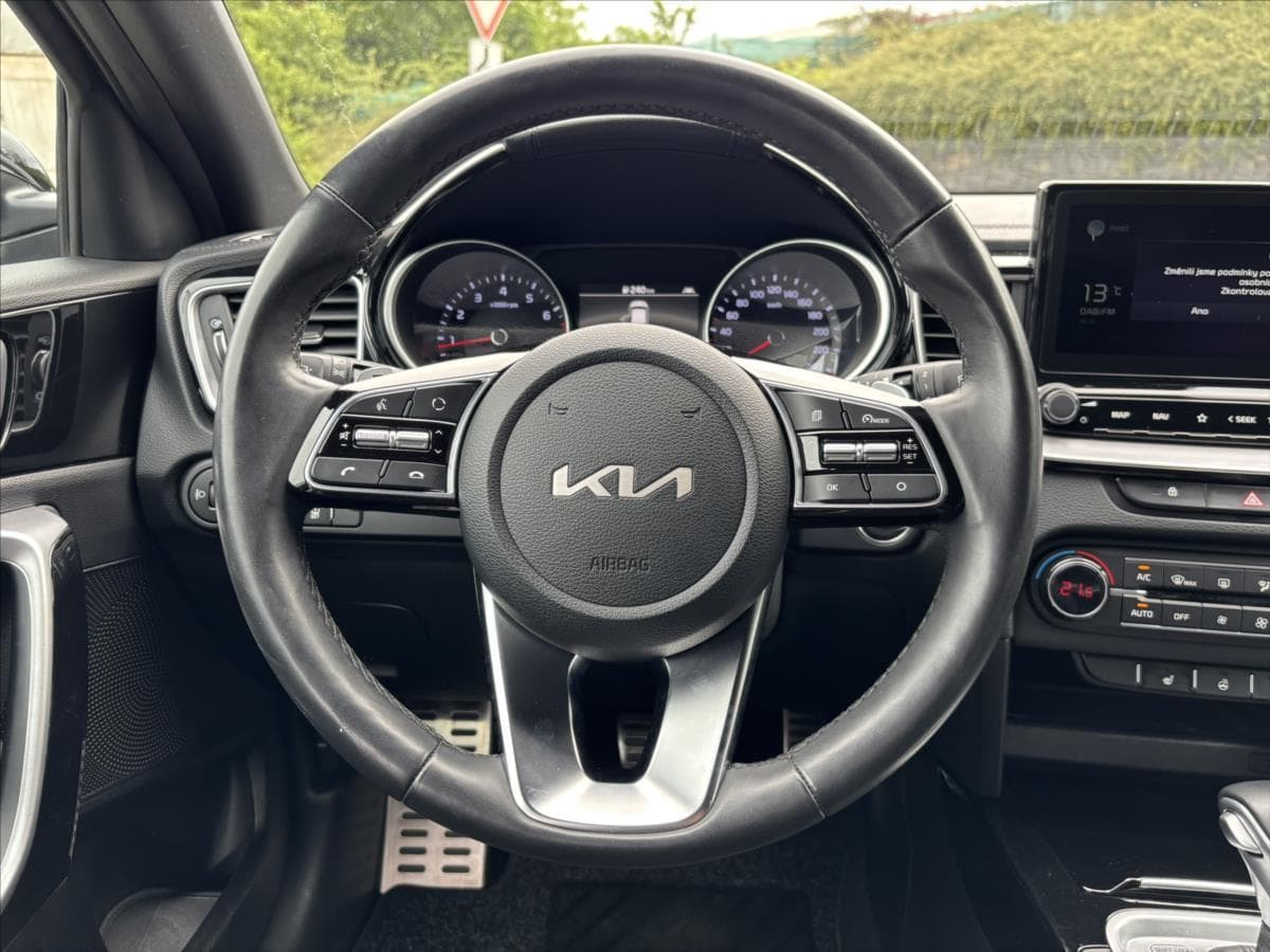 2022 Kia XCEED - 22
