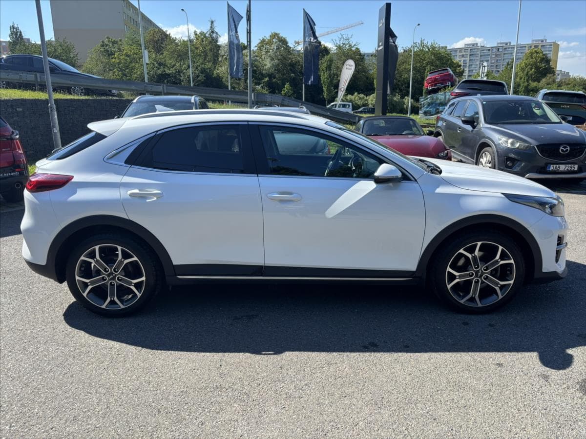 2022 Kia XCEED - 6
