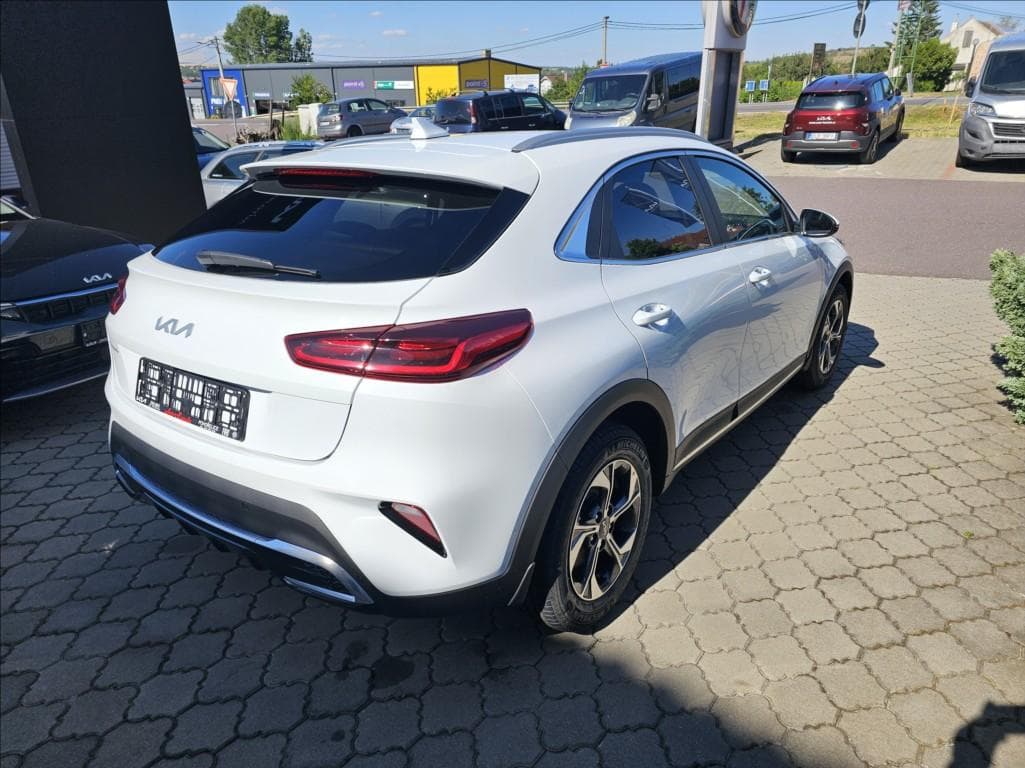 2026 Kia XCEED - 5
