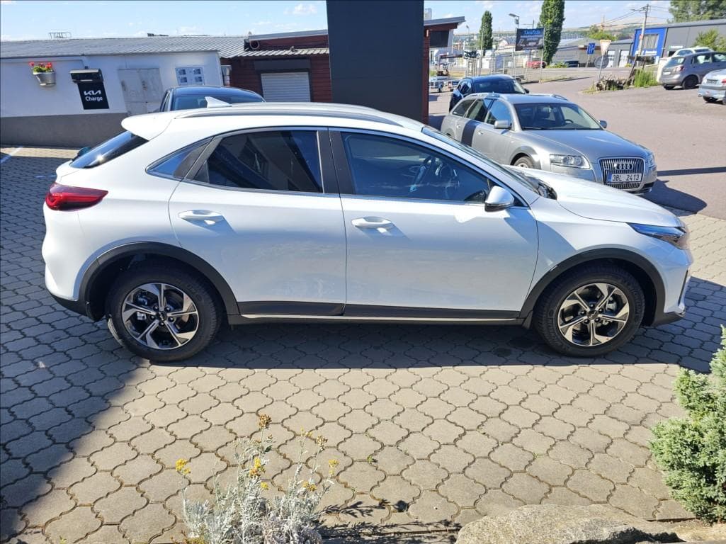 2026 Kia XCEED - 6