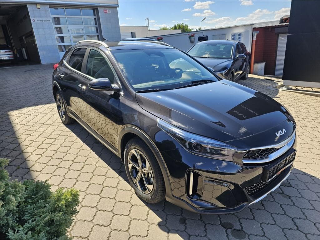 2026 Kia XCEED - 8