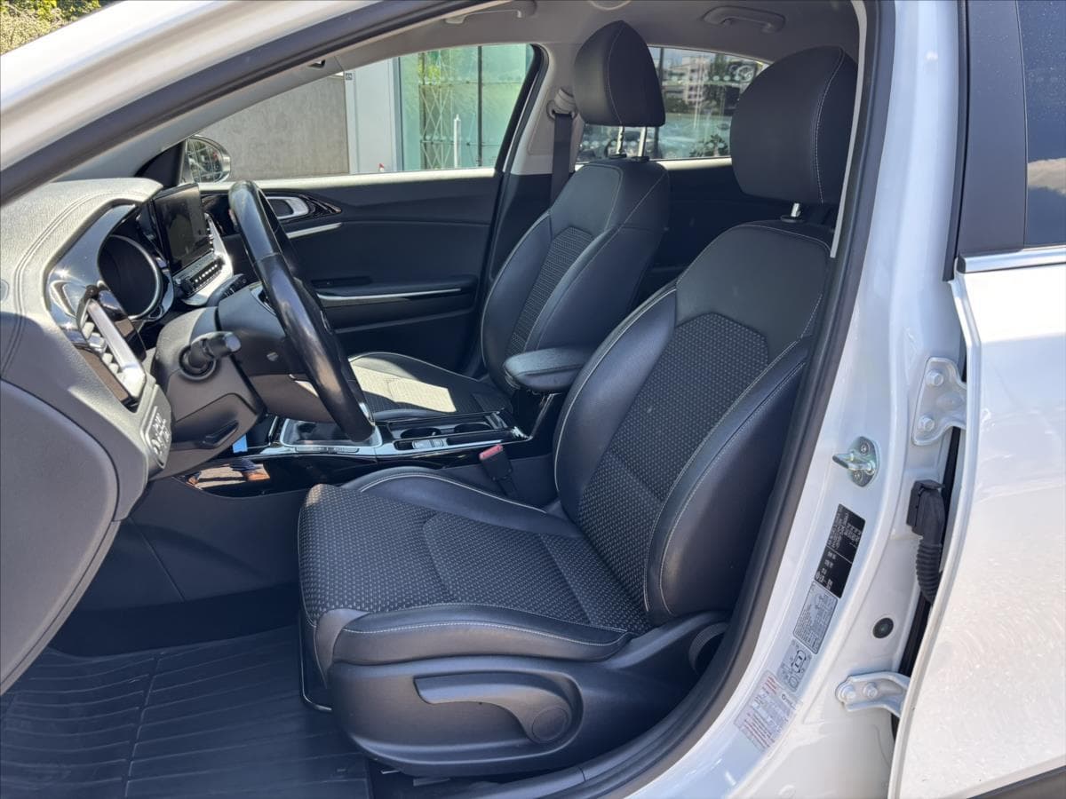 2021 Kia XCEED - 10