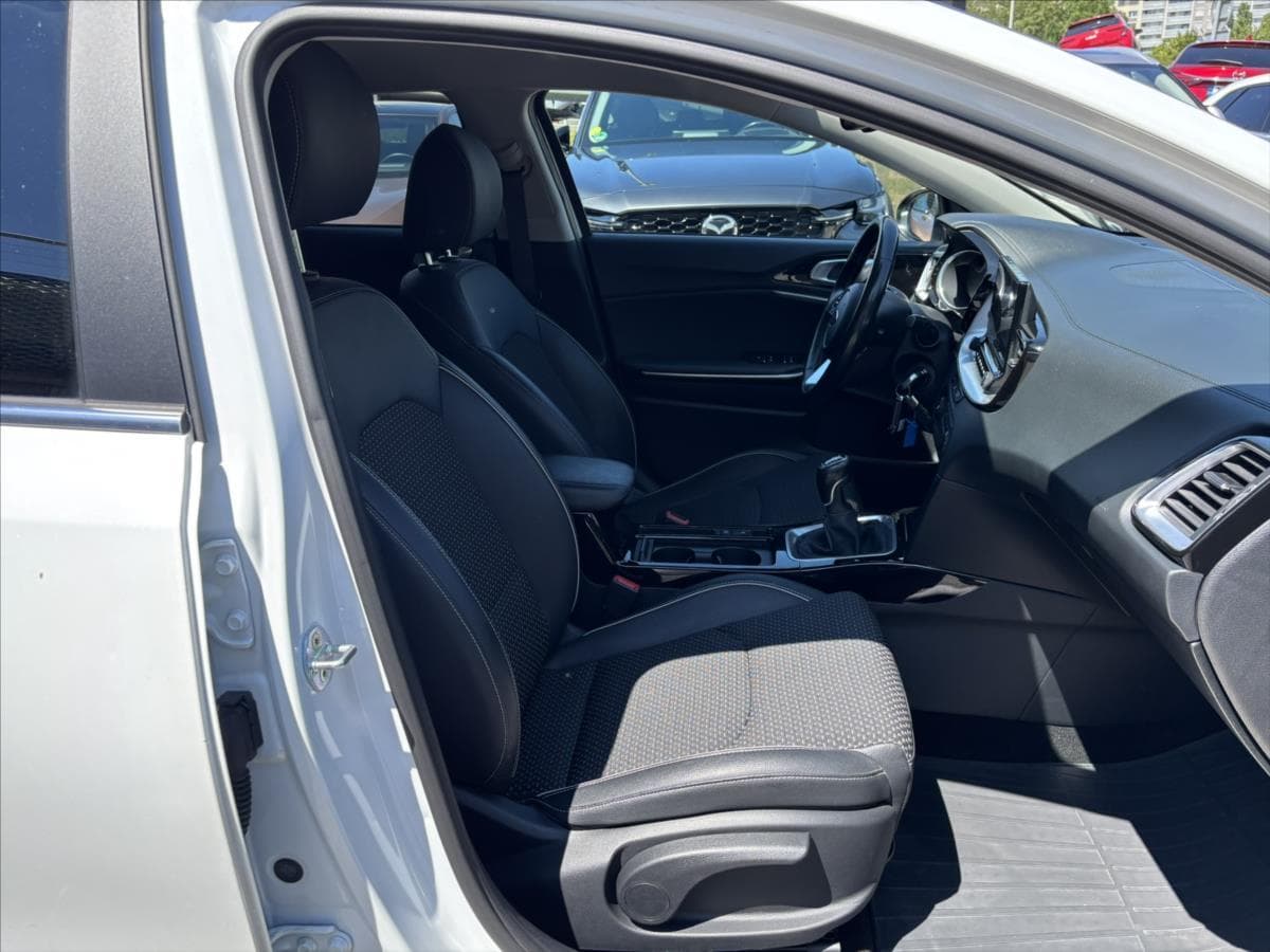 2021 Kia XCEED - 17
