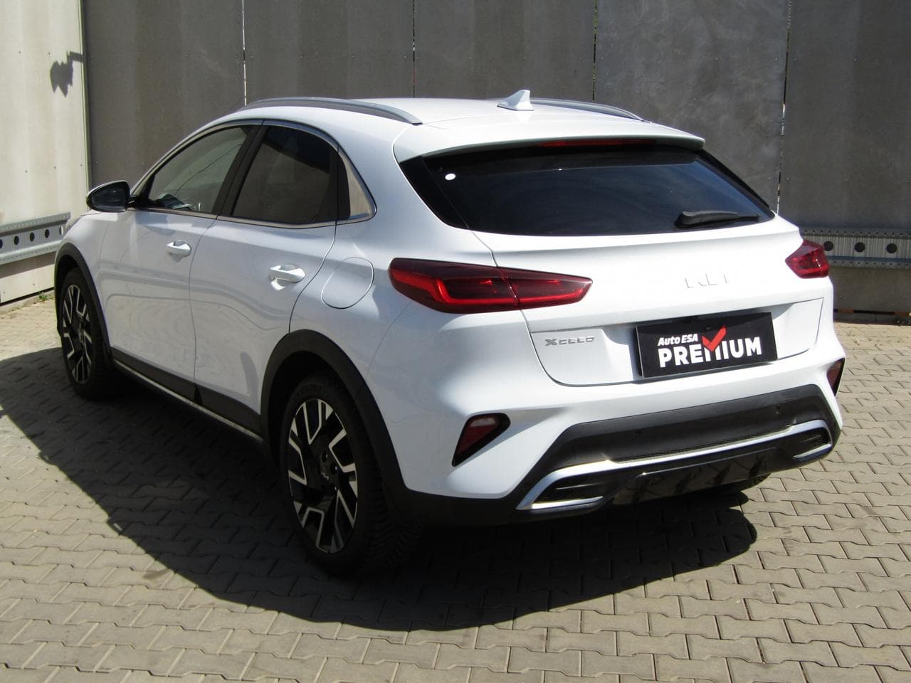 2023 Kia XCEED - 6