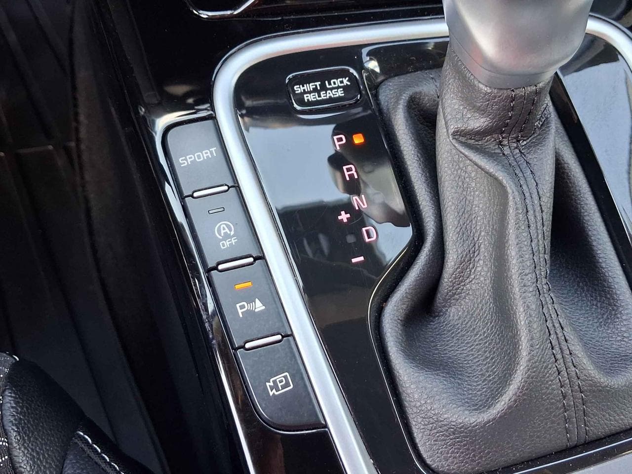 2022 Kia XCEED - 20