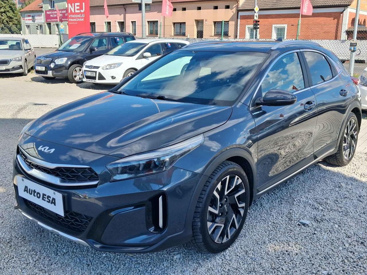 2022 Kia XCEED - 3