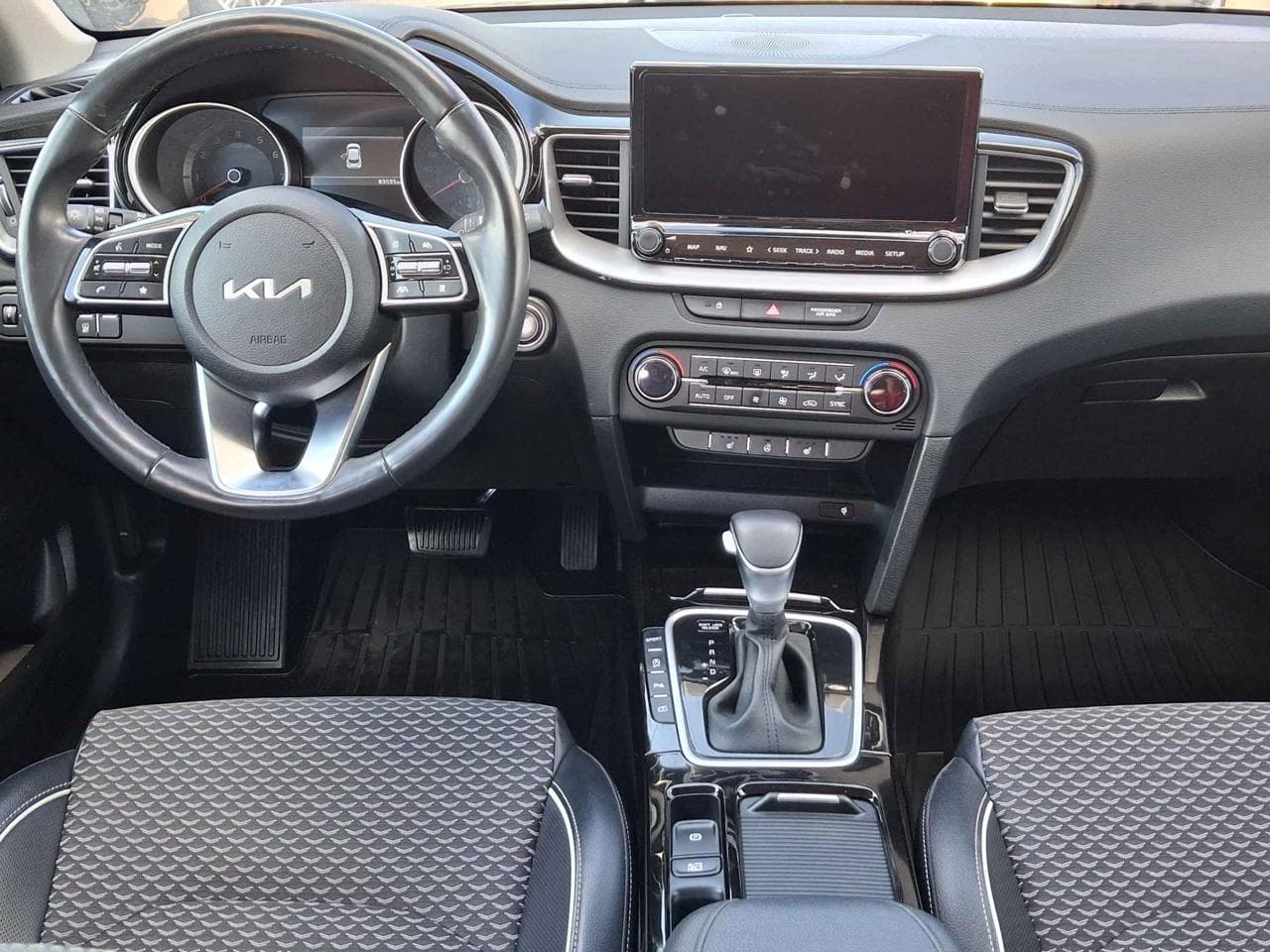 2022 Kia XCEED - 8