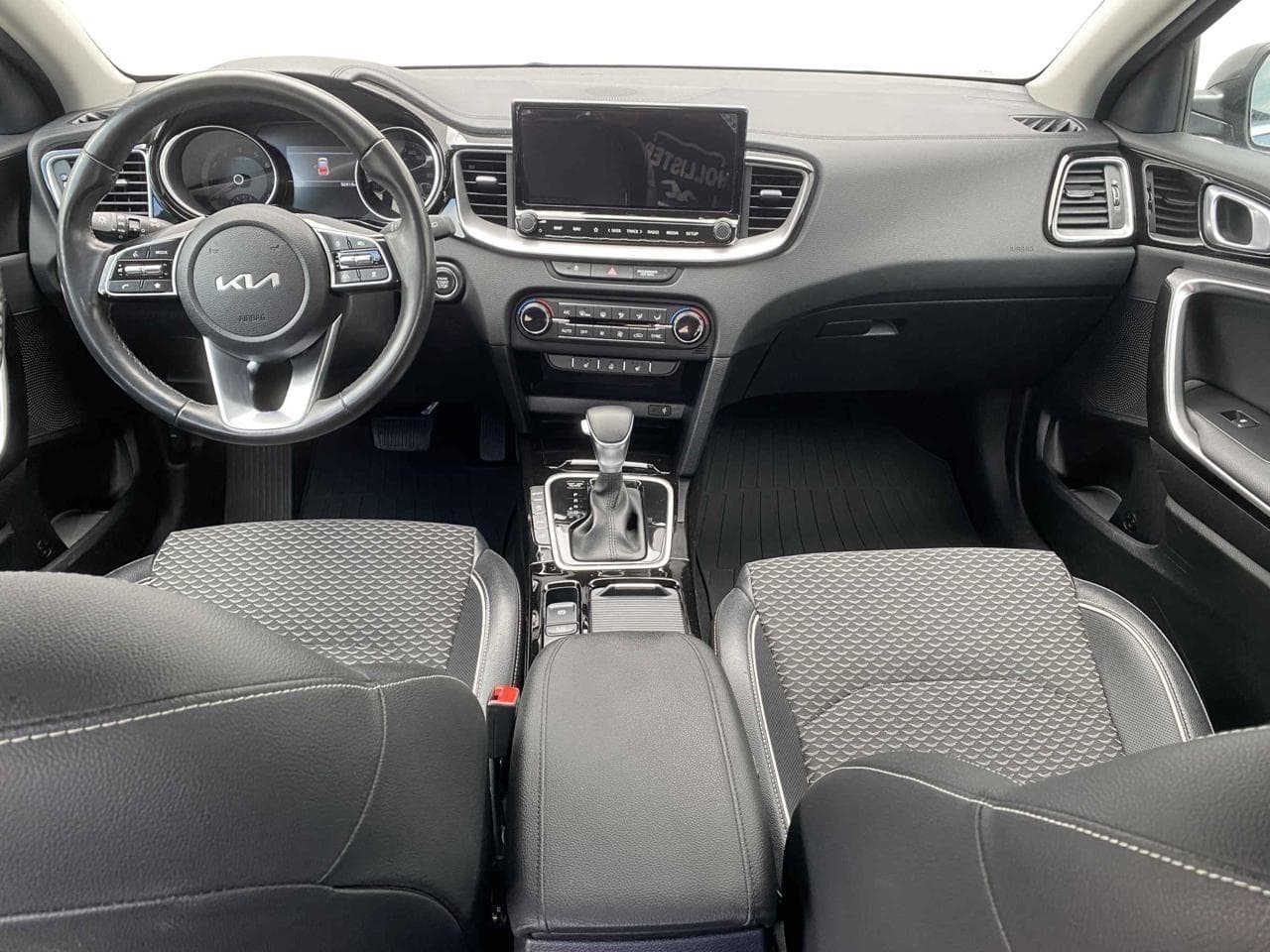 2022 Kia XCEED - 8