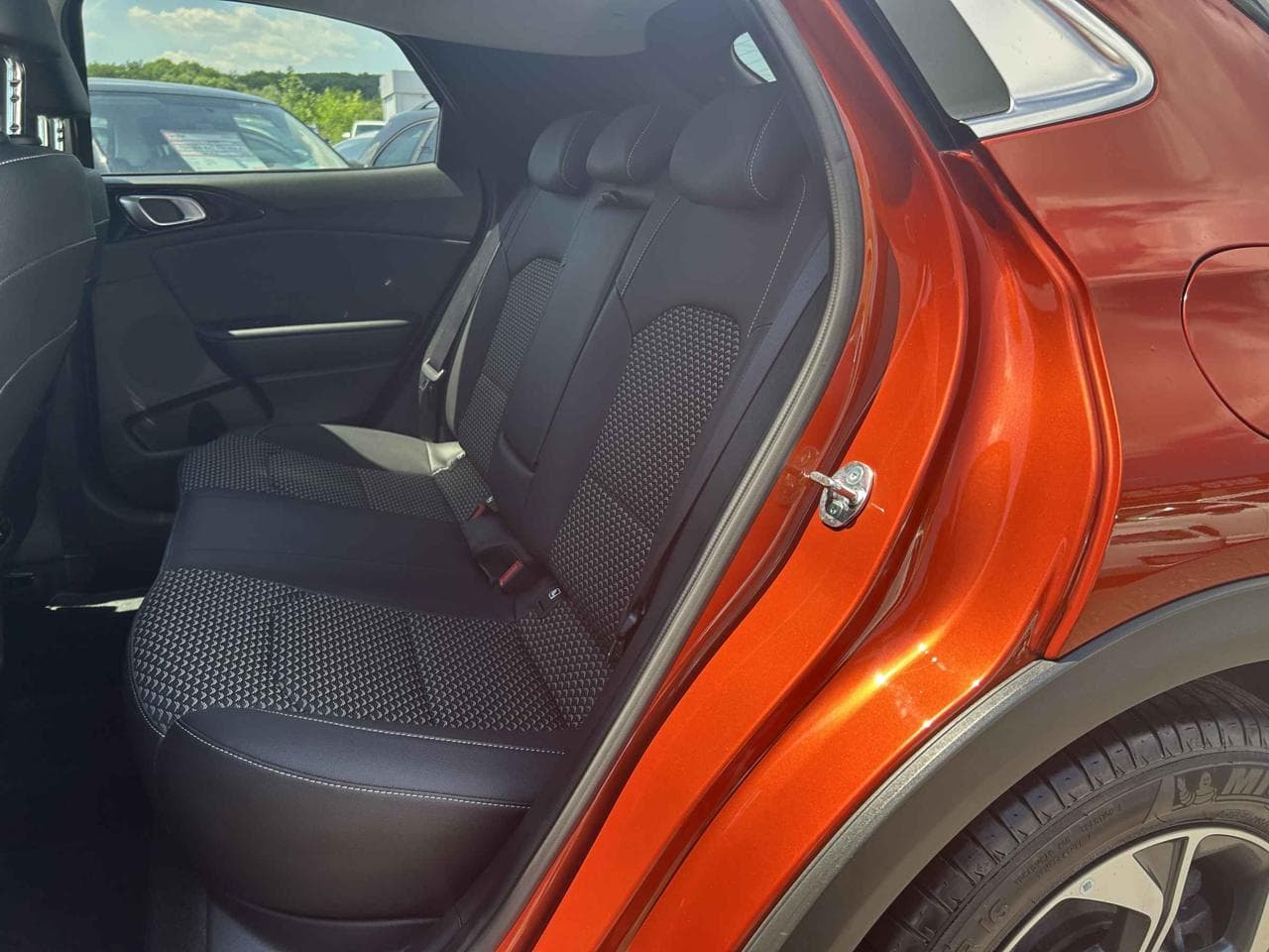 2023 Kia XCEED - 10