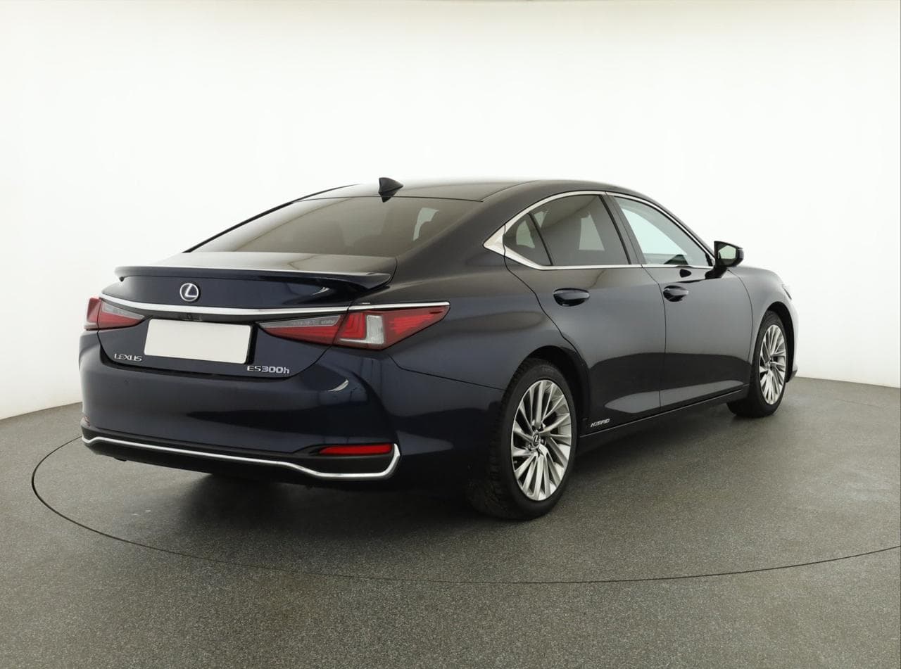 2021 Lexus ES - 7