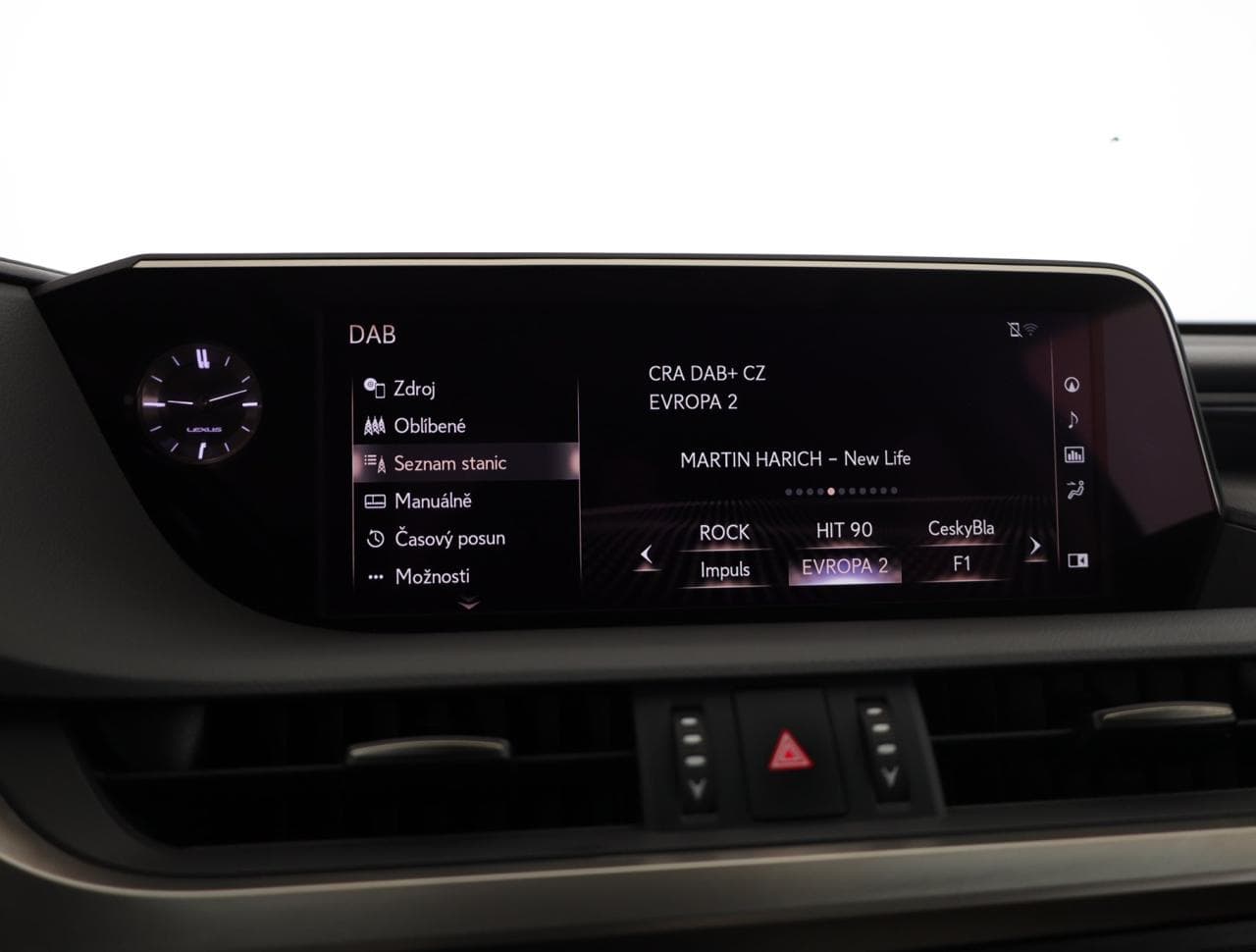 2021 Lexus ES - 18